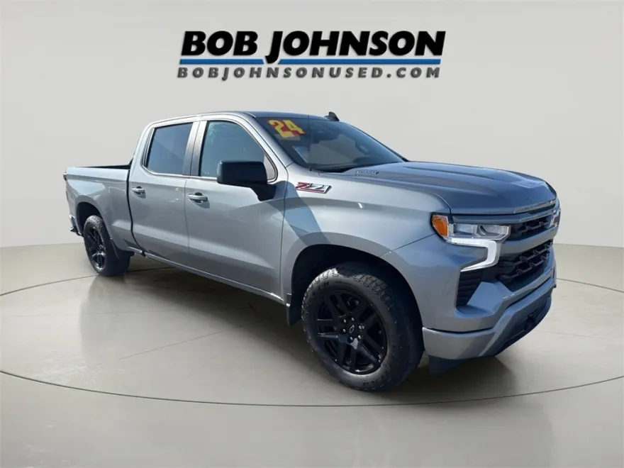 2024 Chevrolet Silverado 1500 RST photo 1