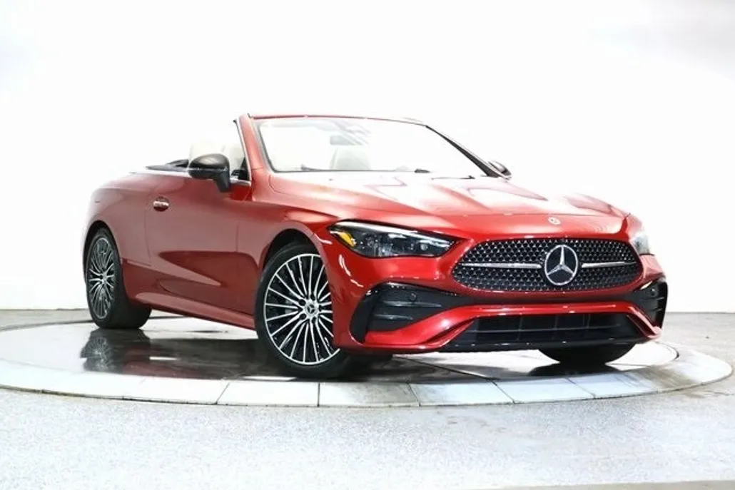 2024 Mercedes Benz CLE 300 4MATIC photo 1