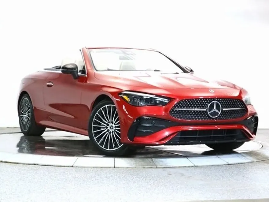 2024 Mercedes Benz CLE 300 4MATIC photo 1