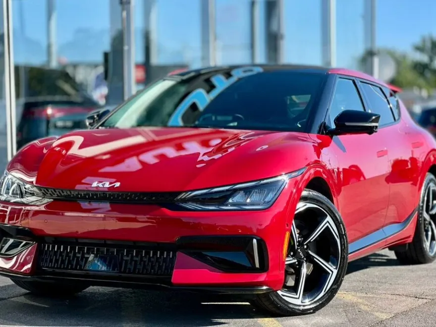 2023 Kia EV6 GT photo 1