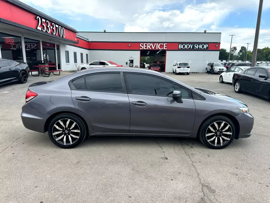 2015 Honda Civic EX-L photo 1