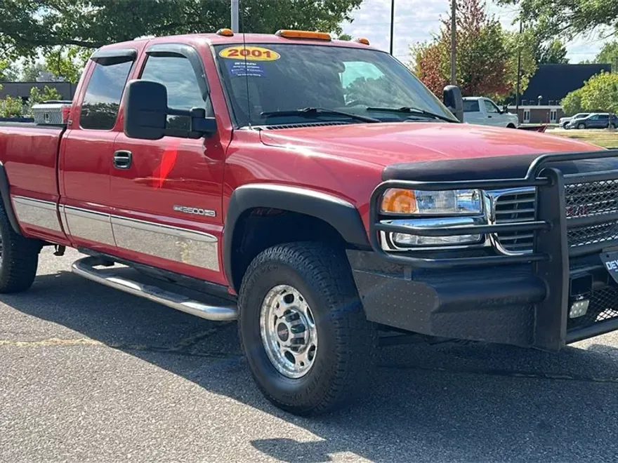 2001 Gmc Sierra 2500 HD SLE photo 1