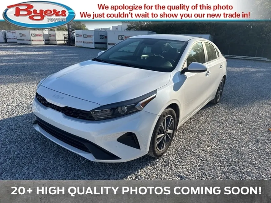 2024 Kia Forte LXS photo 1