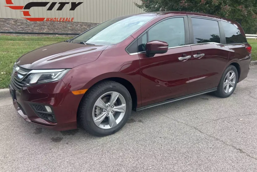 2018 Honda Odyssey EX-L photo 1