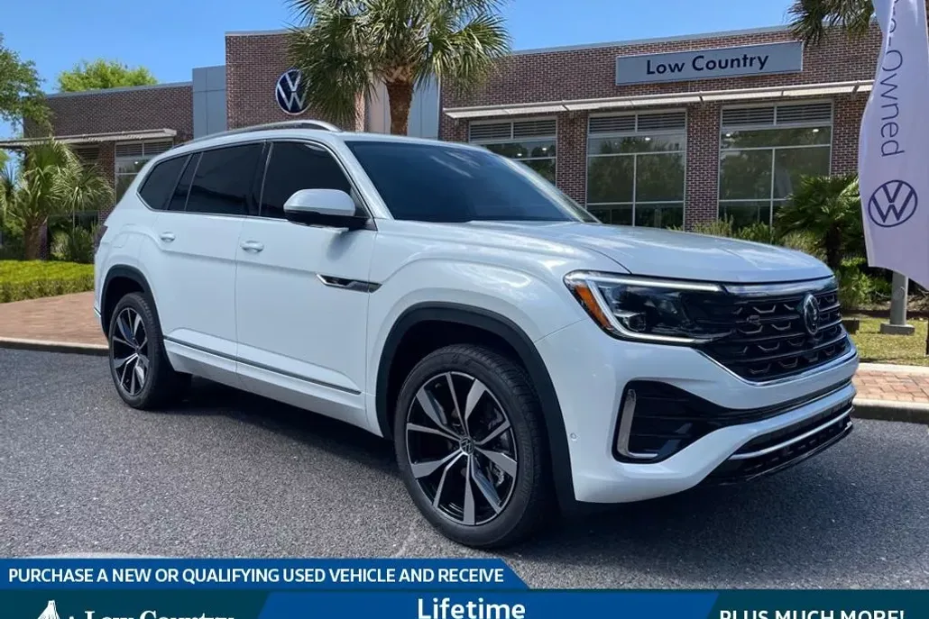 2026 Volkswagen Atlas SEL Premium R-Line photo 1