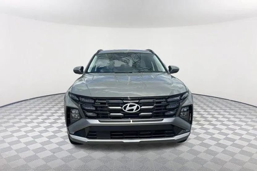 2025 Hyundai Tucson SEL photo 1
