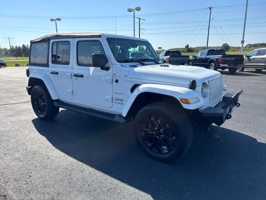 2021 Jeep Wrangler 4xe Unlimited Sahara photo 1