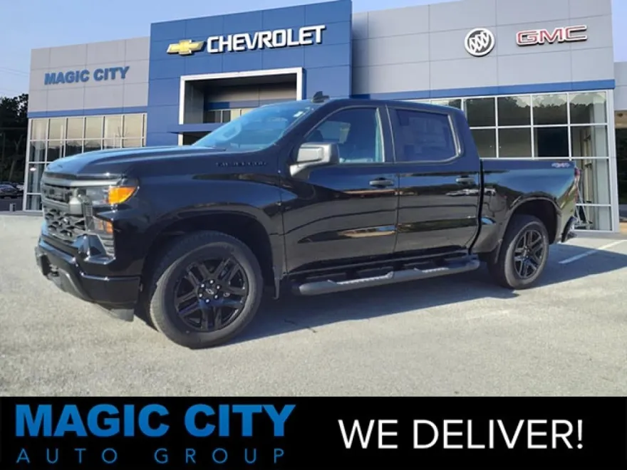 2024 Chevrolet Silverado 1500 Custom photo 1
