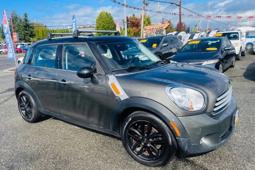 2012 Mini Countryman photo 1