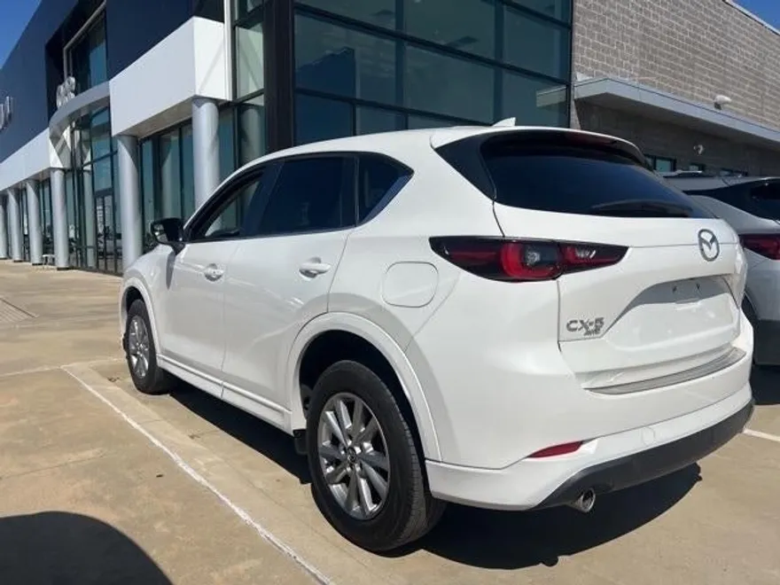 2024 Mazda CX-5 2.5 Select photo 1