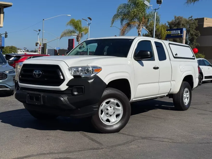 2021 Toyota Tacoma SR Access Cab photo 1