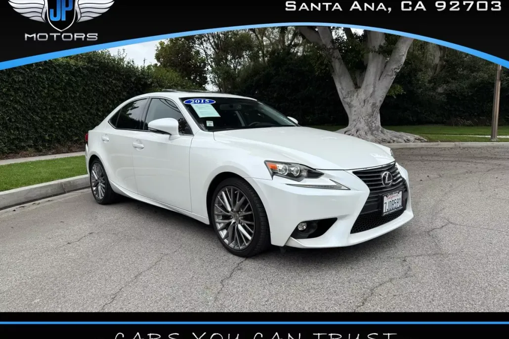 2015 Lexus IS 250 photo 1