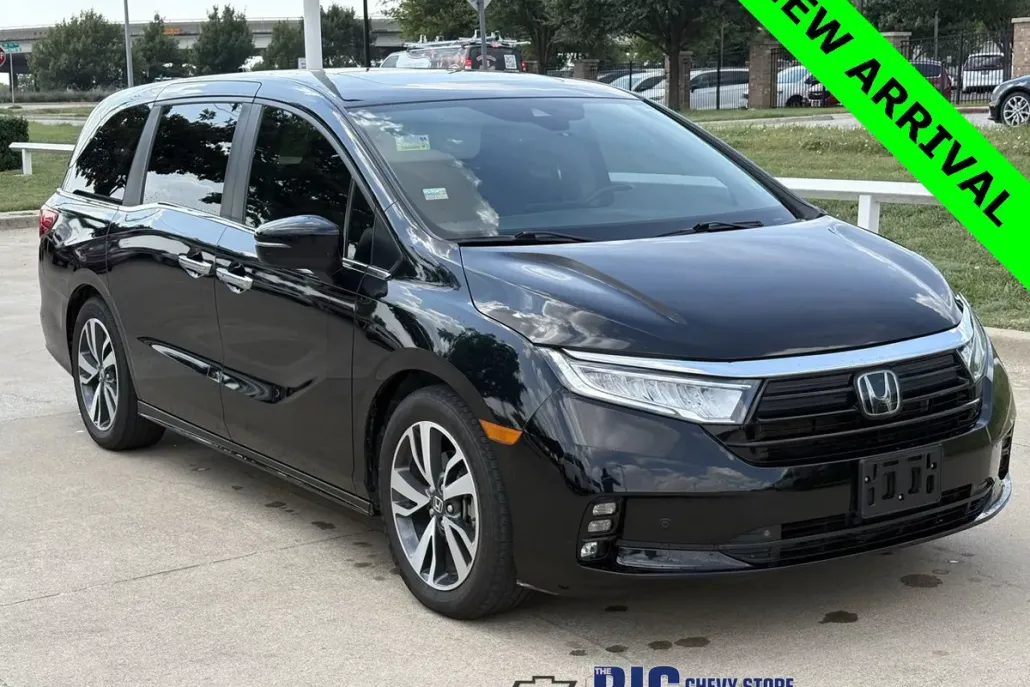 2021 Honda Odyssey Touring photo 1