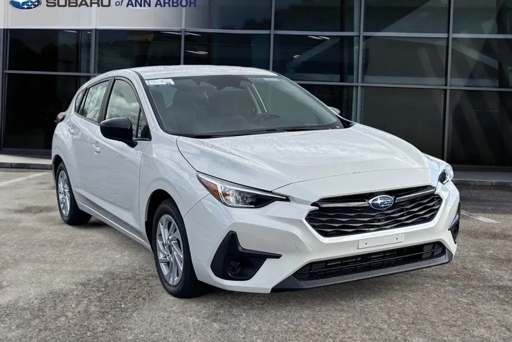 2025 Subaru Impreza Base photo 1