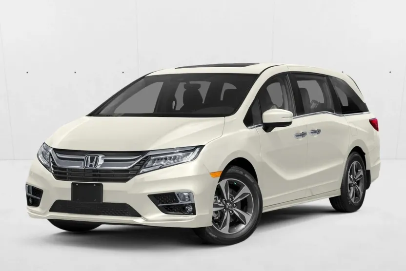 2019 Honda Odyssey Touring photo 1