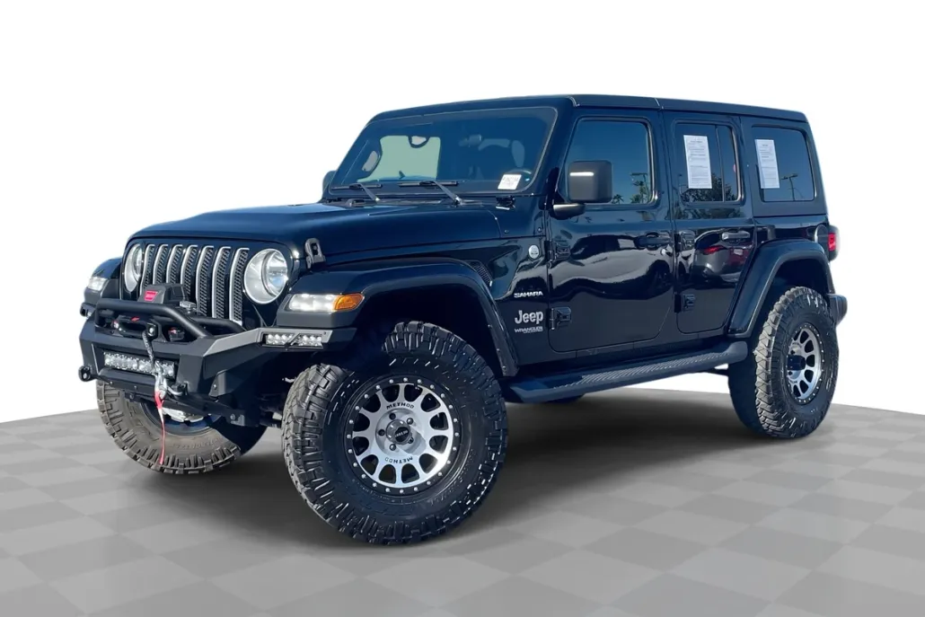 2019 Jeep Wrangler Unlimited Sahara photo 1