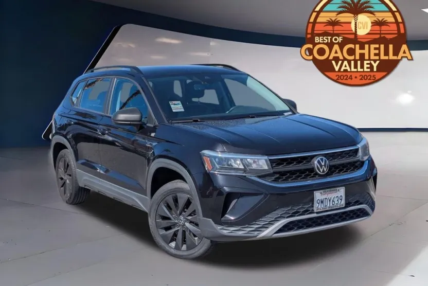 2022 Volkswagen Taos S photo 1