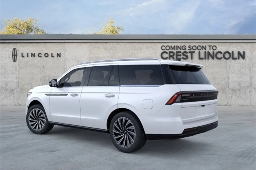 2025 Lincoln Navigator Black Label photo 1