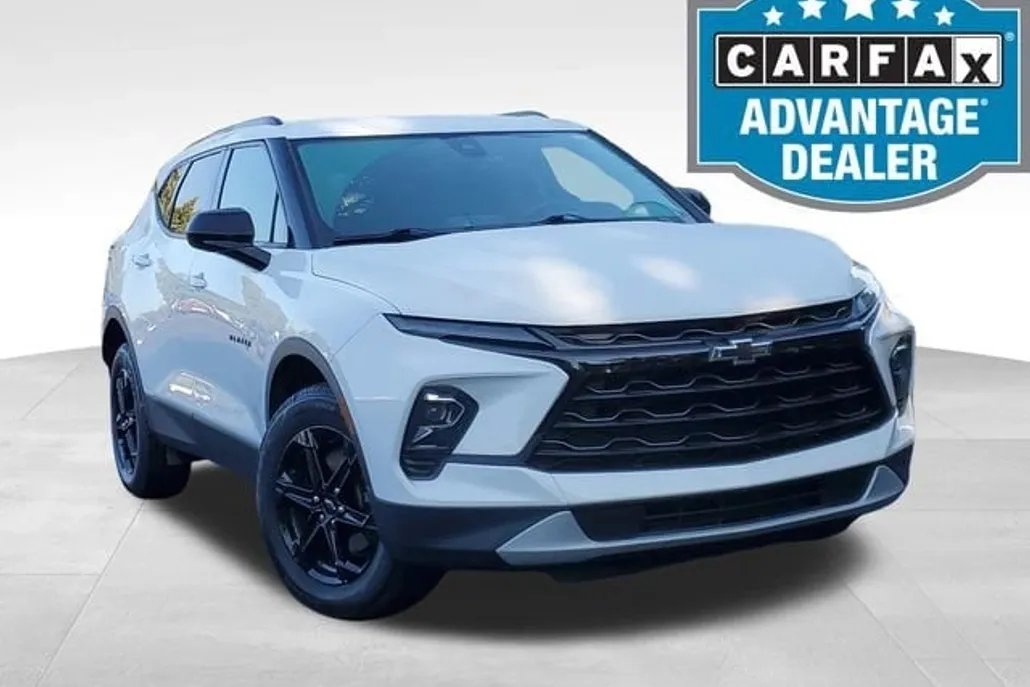 2023 Chevrolet Blazer 2LT photo 1