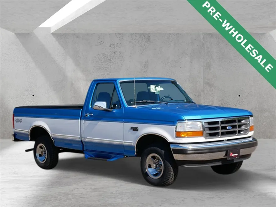 1994 Ford F-150 XL photo 1