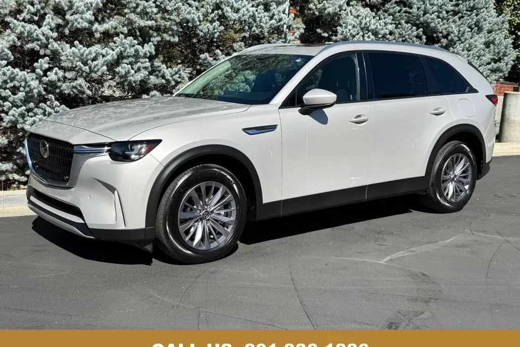 2025 Mazda CX-90 3.3 Turbo Preferred photo 1