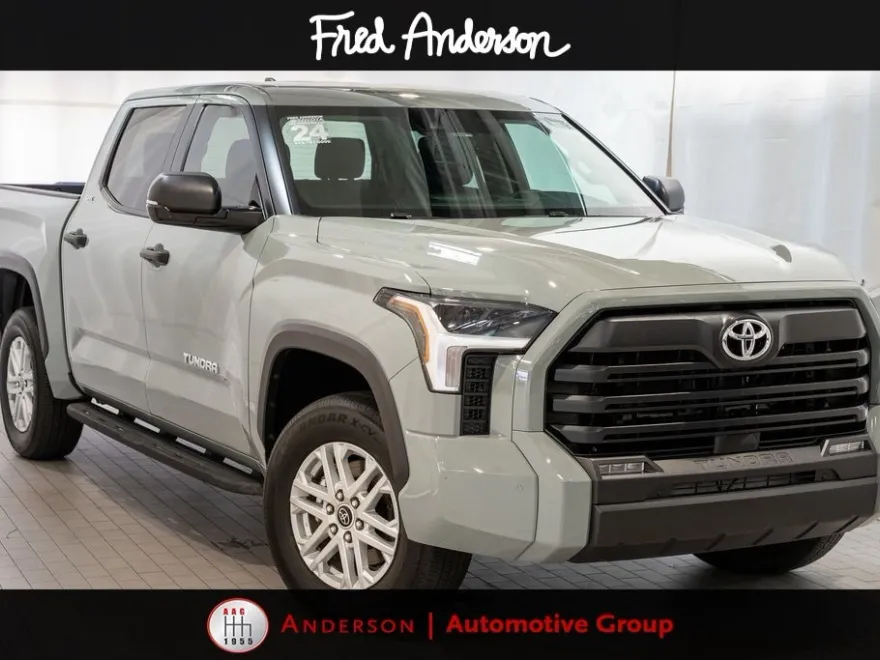 2024 Toyota Tundra SR5 photo 1