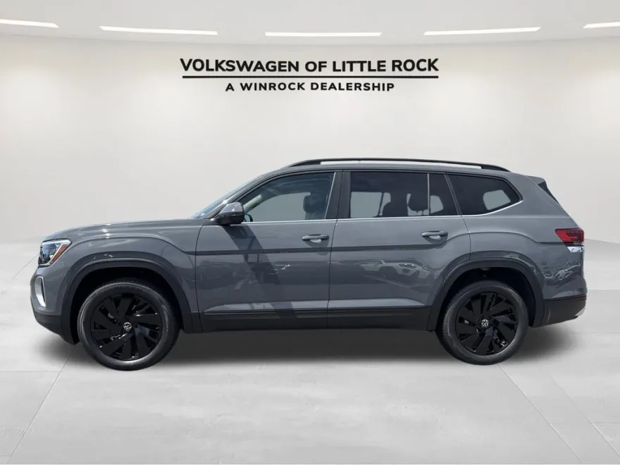 2026 Volkswagen Atlas SE Technology photo 1