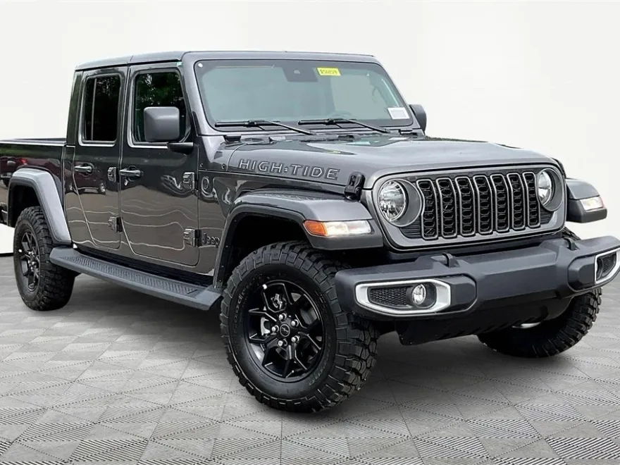 2025 Jeep Gladiator Sport photo 1