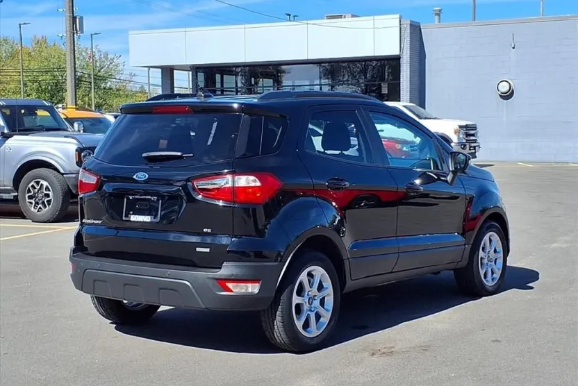 2018 Ford EcoSport SE photo 1