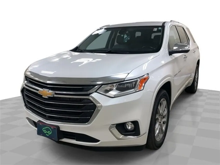 2021 Chevrolet Traverse Premier photo 1