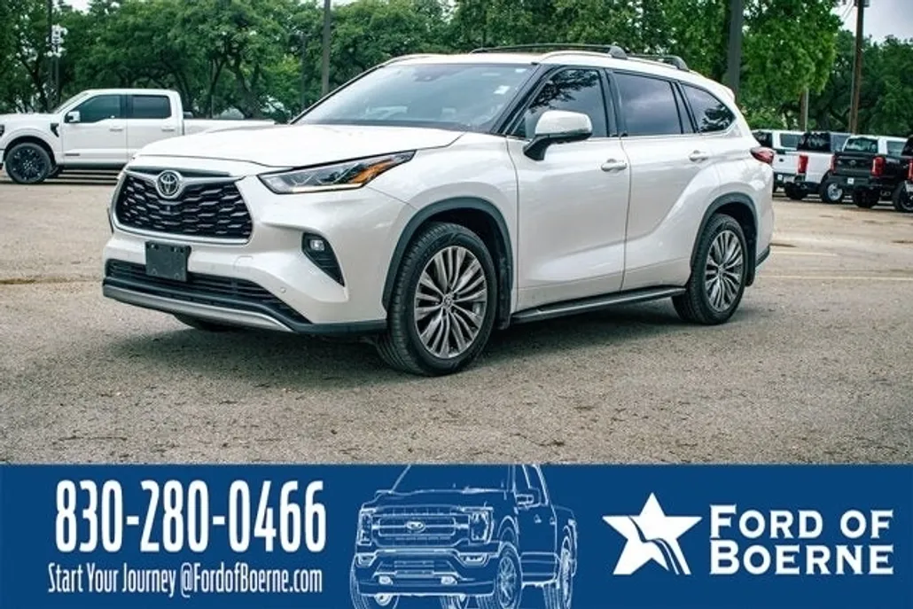 2021 Toyota Highlander Platinum photo 1