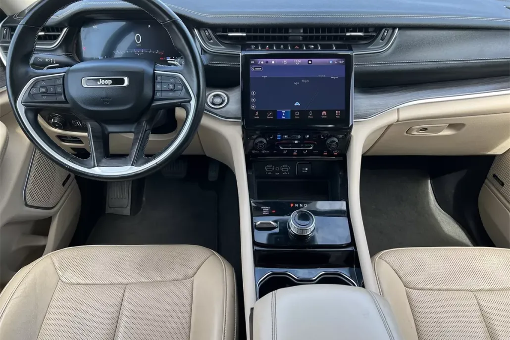 2021 Jeep Grand Cherokee Limited photo 1