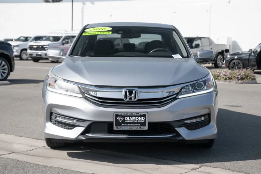 2016 Honda Accord EX-L photo 1