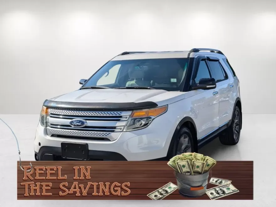 2013 Ford Explorer XLT photo 1
