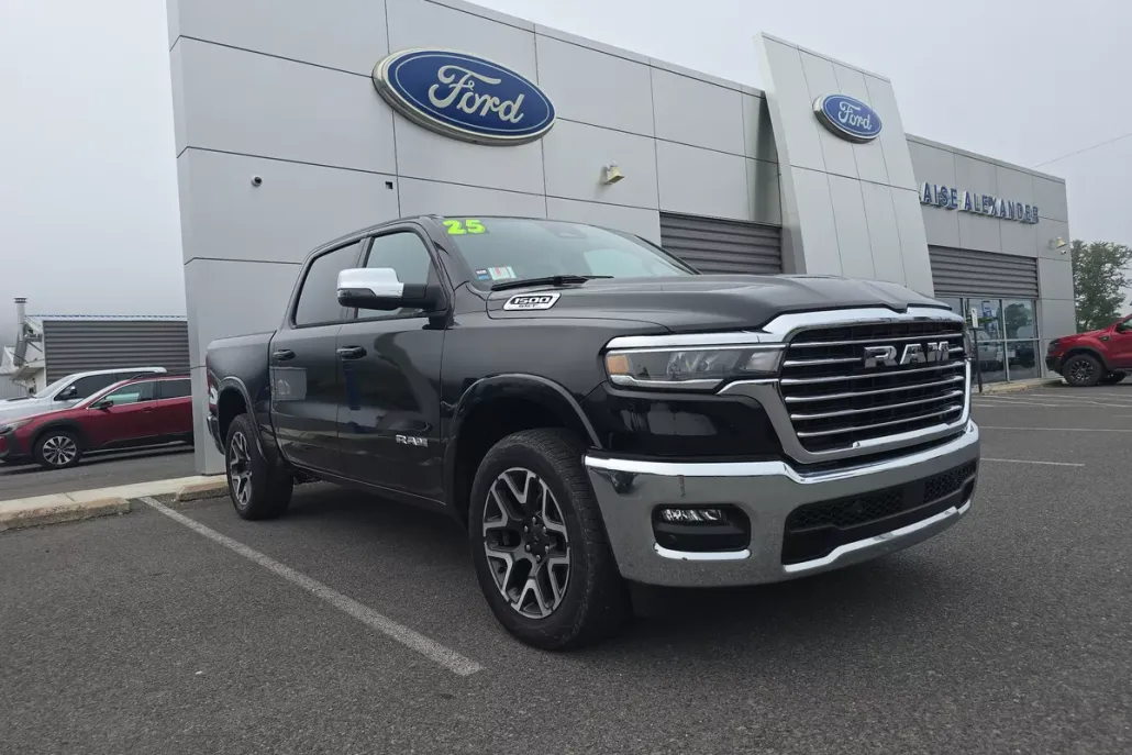 2025 Ram 1500 Laramie photo 1