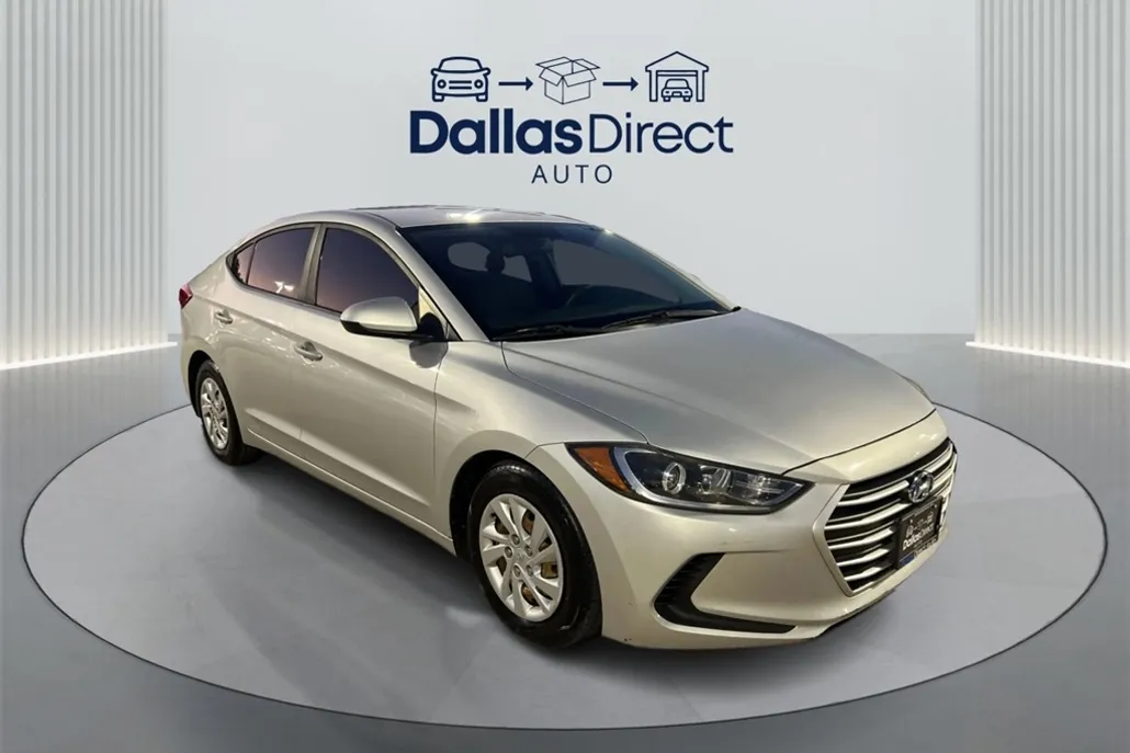 2017 Hyundai Elantra SE photo 1