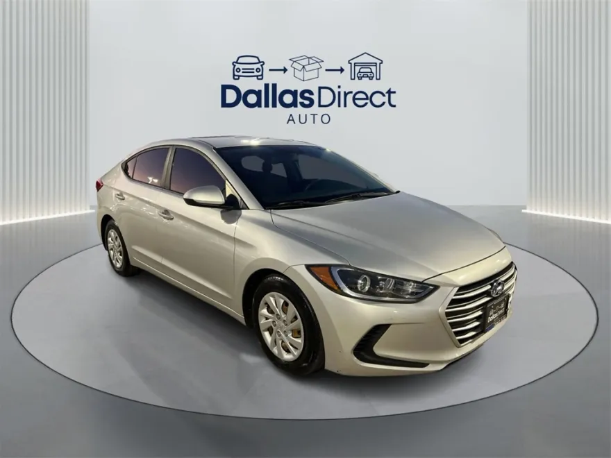 2017 Hyundai Elantra SE photo 1