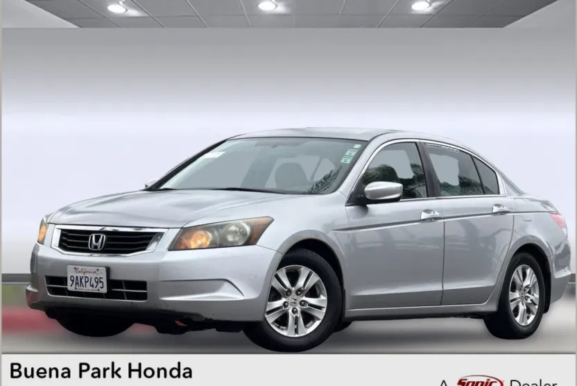 2010 Honda Accord LX-P photo 1