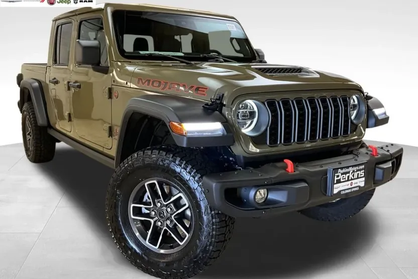 2025 Jeep Gladiator Mojave photo 1