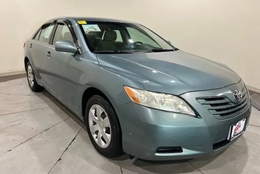 2009 Toyota Camry photo 1