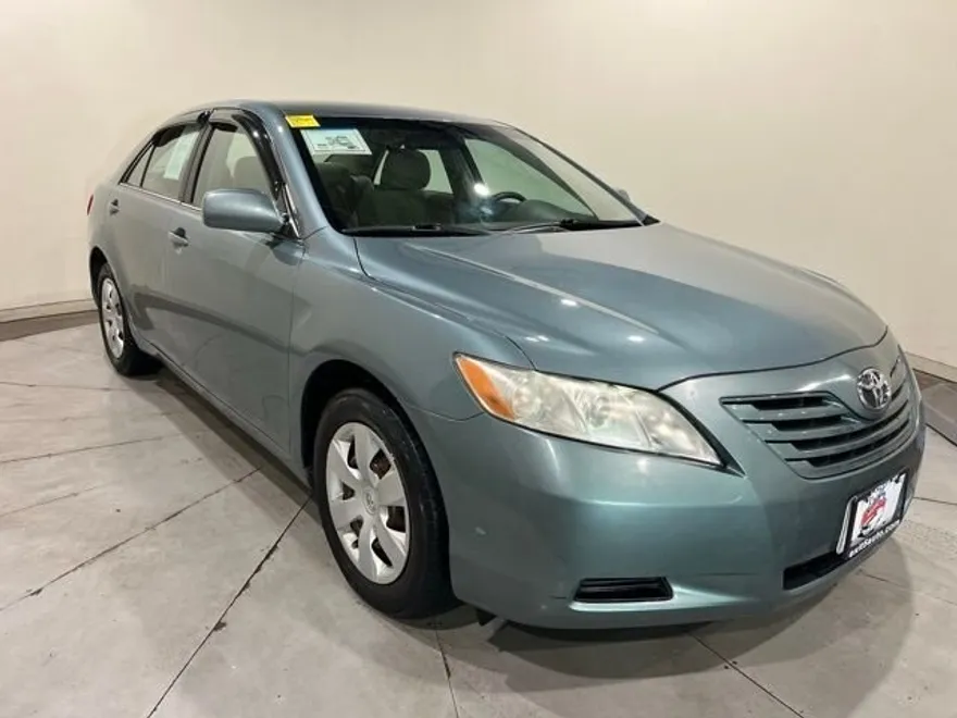2009 Toyota Camry photo 1