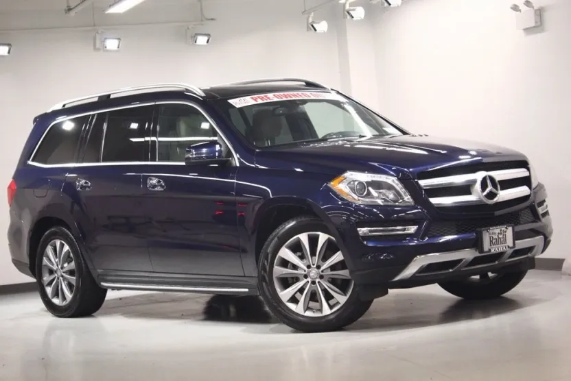2015 Mercedes Benz GL 450 photo 1