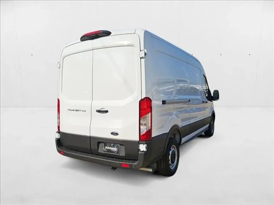 2025 Ford Transit photo 1