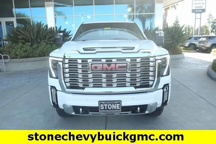 2025 Gmc Sierra 2500 HD Denali photo 1