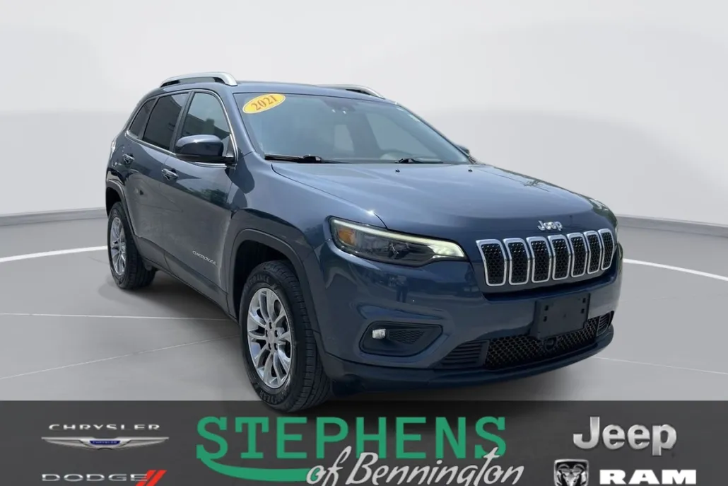 2021 Jeep Cherokee Latitude Lux photo 1