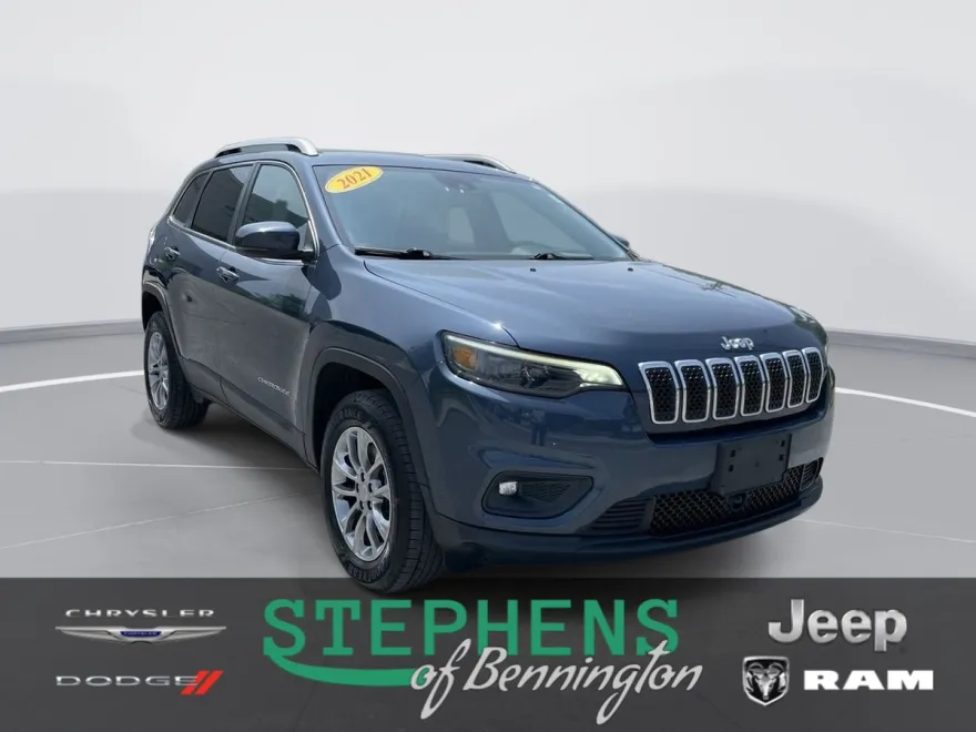 2021 Jeep Cherokee Latitude Lux photo 1