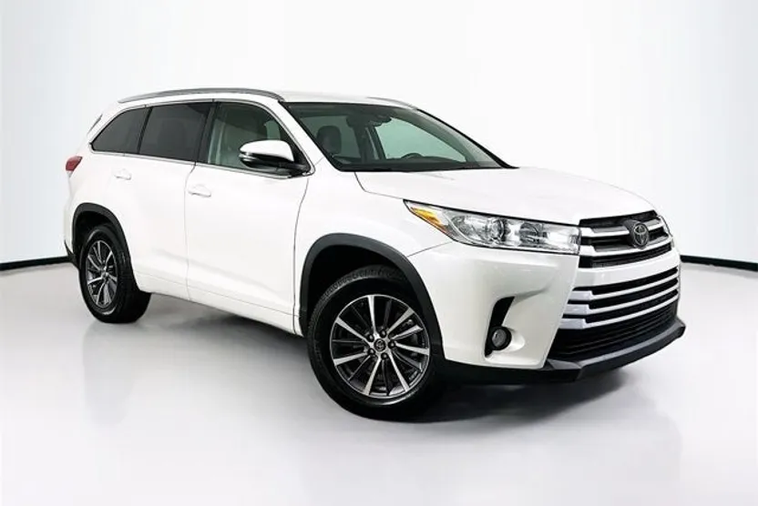 2018 Toyota Highlander SE XLE photo 1