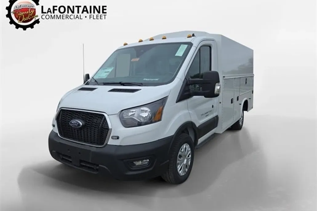 2025 Ford Transit photo 1