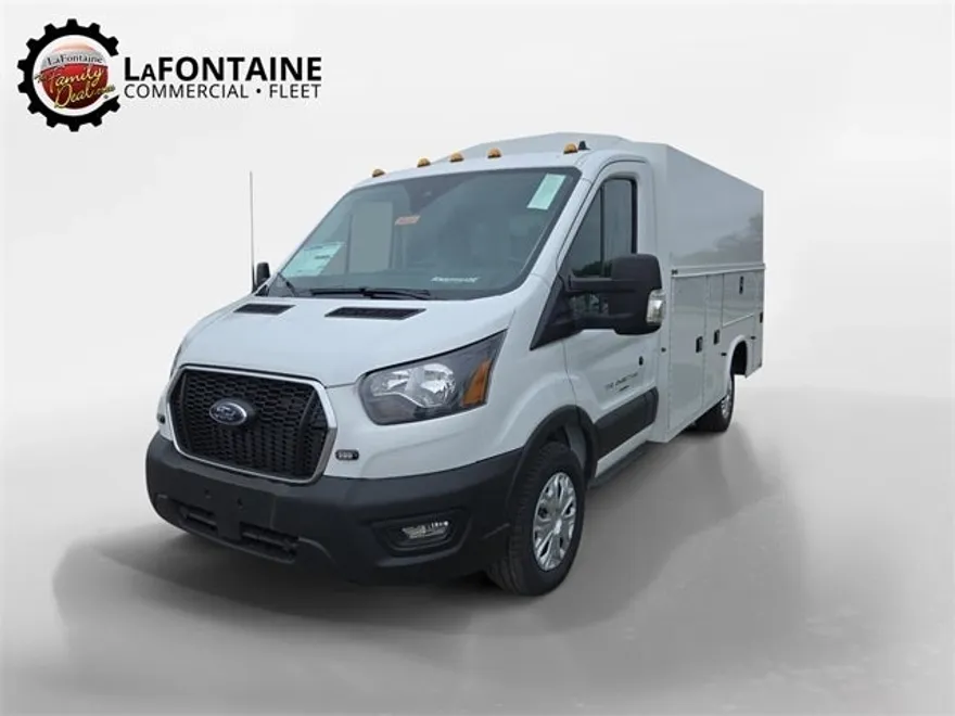 2025 Ford Transit photo 1