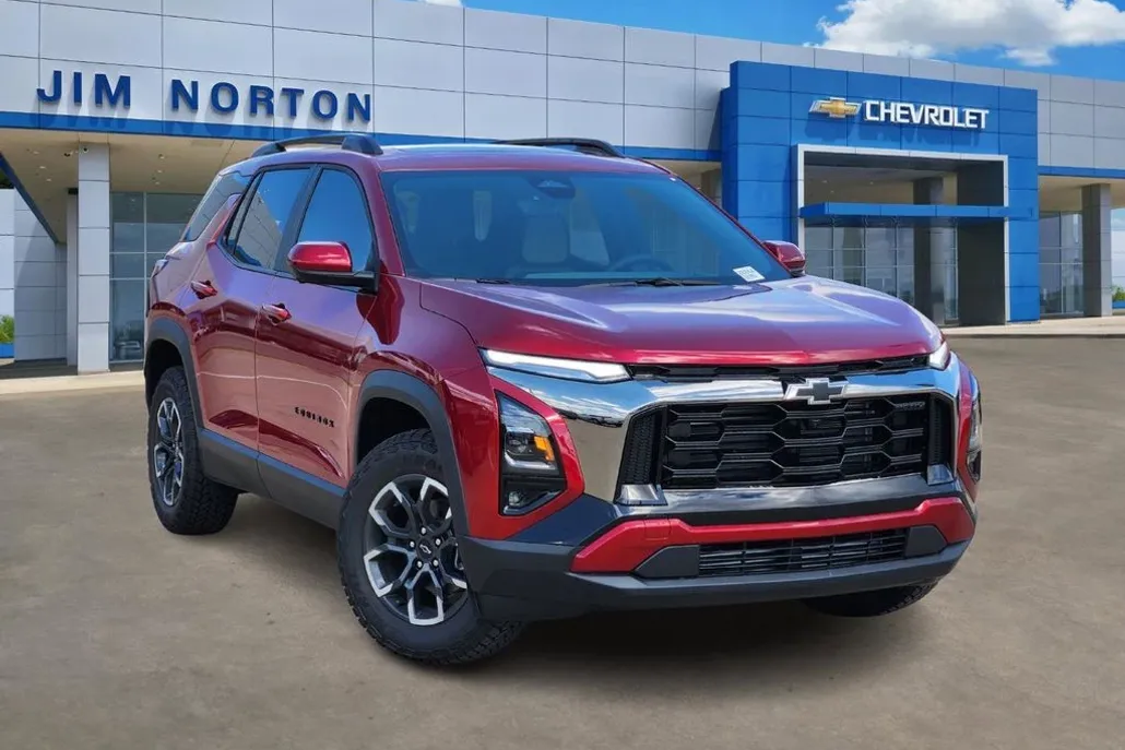 2026 Chevrolet Equinox ACTIV photo 1